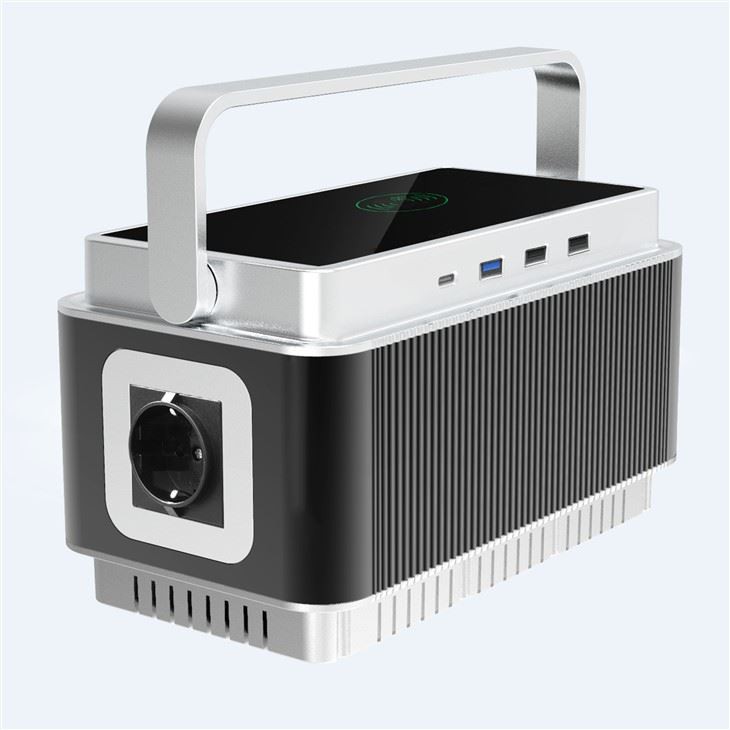 Portable outdoor power station
