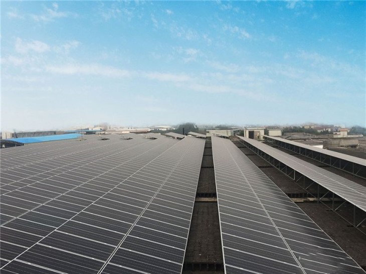 Zonnesysteem voor fabriek