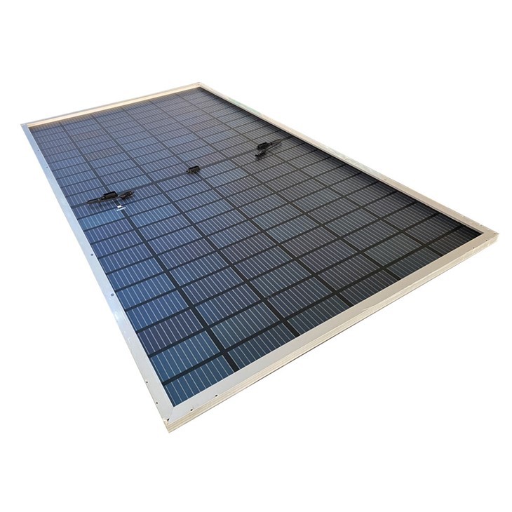 670 watt raster zonnepaneel